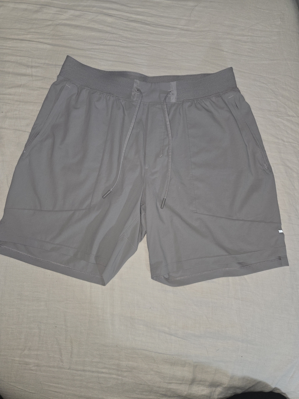 lululemon athletica License To Train Linerless Short 7"